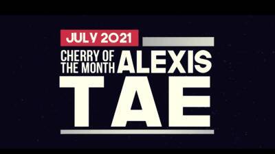 Alexis Tae Ebony Cherry of the Month Masturbates With Glass - webmaster.drtuber.com