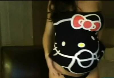 Big nippled pregnant hottie on cam - drtuber.com