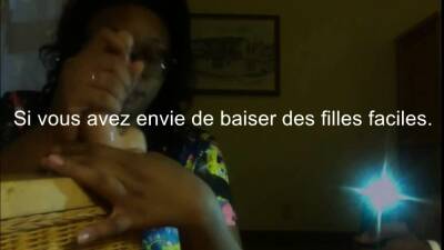Femme noire adore qu'on lui enfonce la bite au fond de sa go - drtuber.com - France