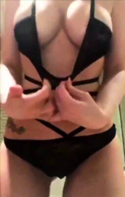 Big boobs milf masturbates with her dildo - webmaster.drtuber.com