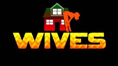 Blonde Wifey Home Alone Shows Her Body - webmaster.drtuber.com