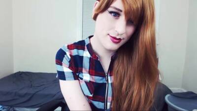 Cam Lady-twink With Small Breasts Solo - hclips.com