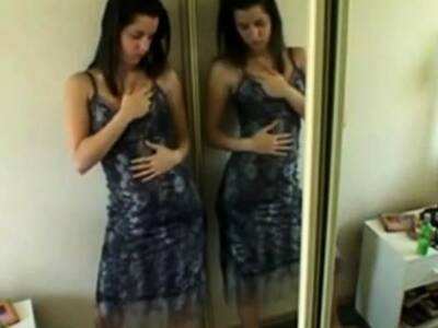 Vanessa masturbates standing in front of mirror homevideo - webmaster.drtuber.com