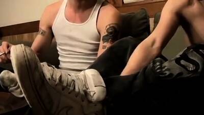 Twinks and legs gay foot fetish goth Barefoot Buddies - webmaster.drtuber.com