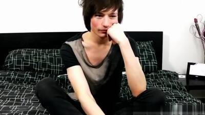 Emo boy with hard dick and hot male teen french kiss gay - webmaster.drtuber.com - France