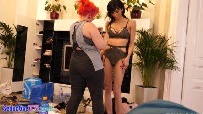 Homemade brunette transgender poses in her sexy lingerie - hotmovs.com