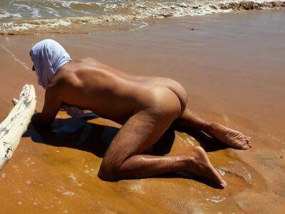 Shemale ladysilva naked on beach go fuck me - drtuber.com - Brazil